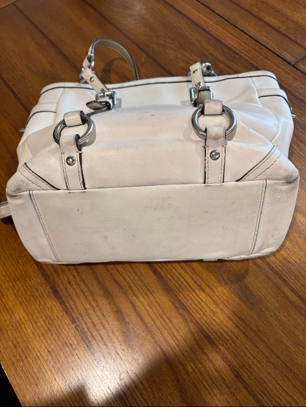 Coach Cream Leather Shoulder Tote with Buckle Straps - Picture 12 of 15